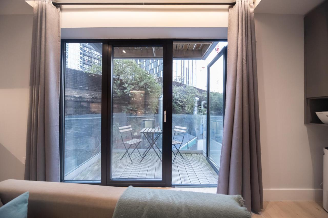 Chic Studio W/ Balcony - Newly Refurbished Apartment London Luaran gambar