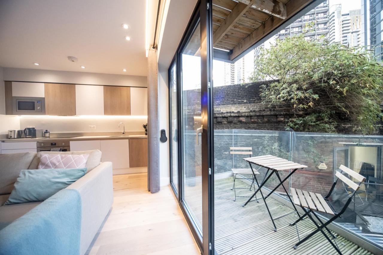 Chic Studio W/ Balcony - Newly Refurbished Apartment London Luaran gambar